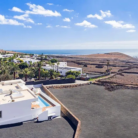 Tatil Evi Ferienhaus Mit Privatpool Fuer 6 Personen Ca 115 Qm In Tias, Lanzarote Suedkueste Von Lanzarote